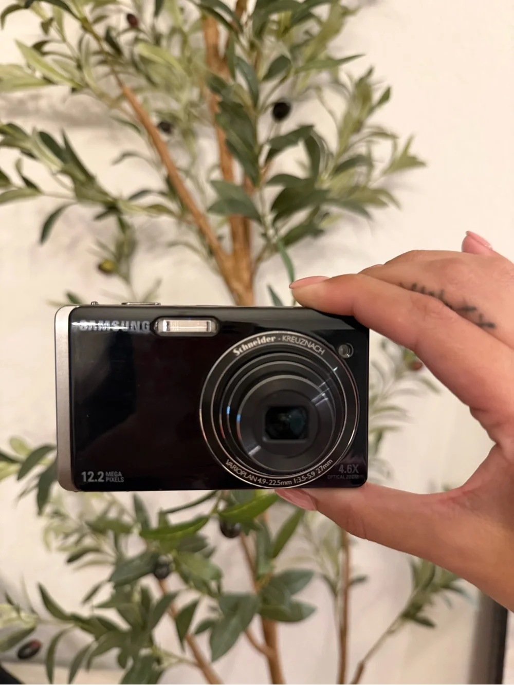 Samsung ST500 Dual Screen Y2K Digital Camera + SD Card & Cable